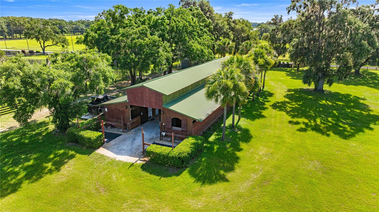 Image 6 of 75 For 11615 35th Street