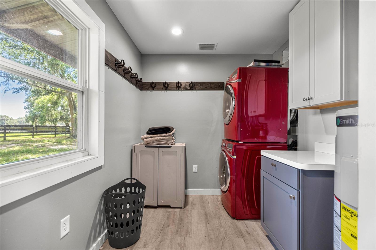 Image 62 of 75 For 11615 35th Street