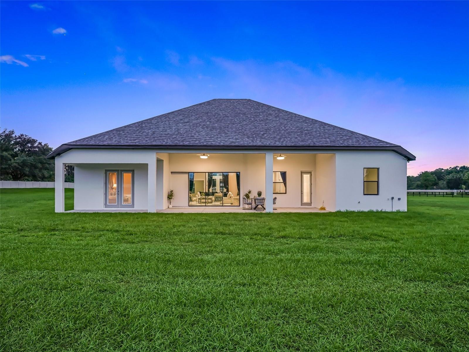 Image 18 of 73 For 7041 22nd Court Road