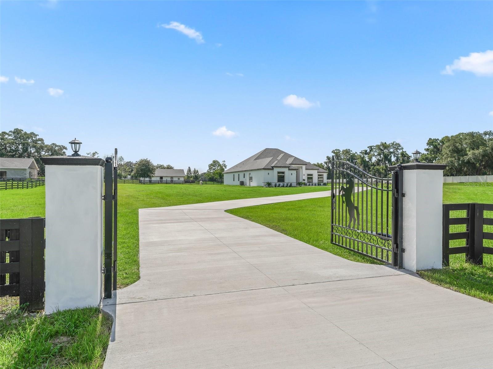 Image 2 of 73 For 7041 22nd Court Road