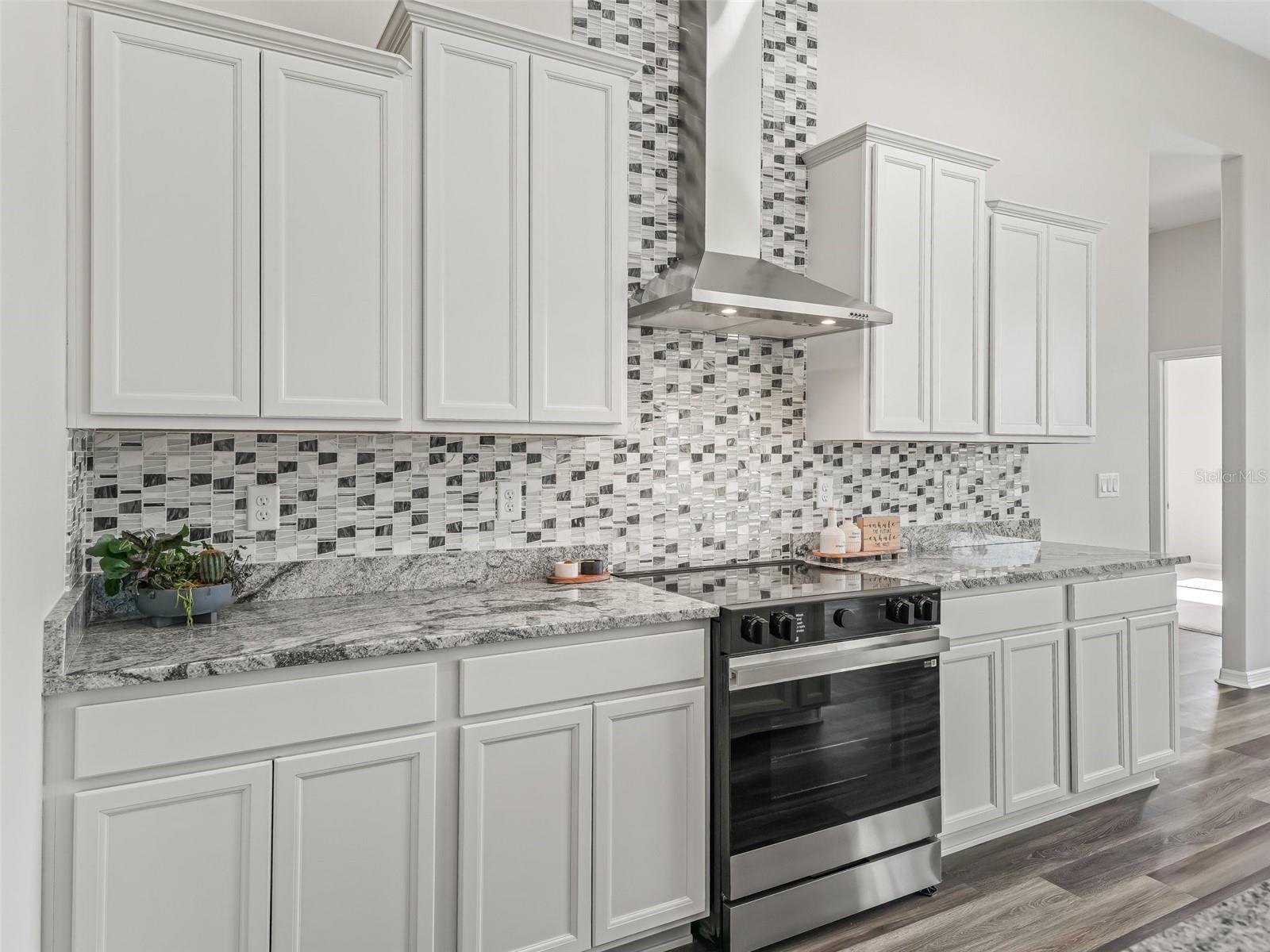 Image 39 of 73 For 7041 22nd Court Road