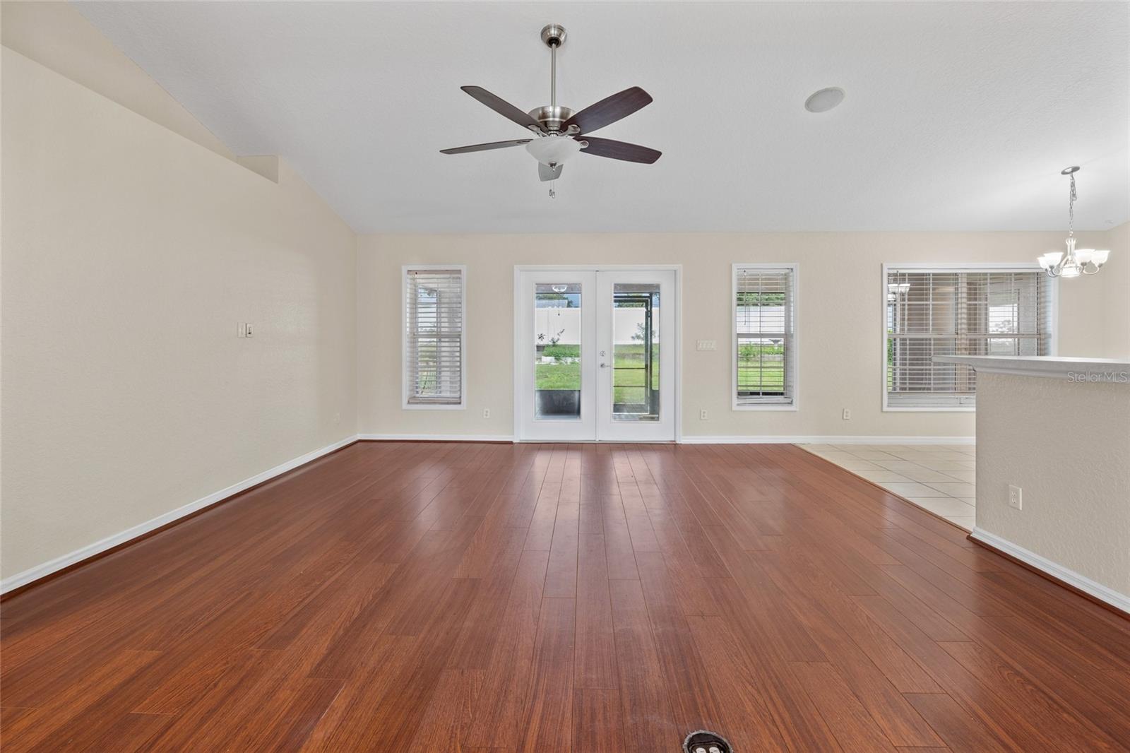 Image 15 of 53 For 4360 106th Street