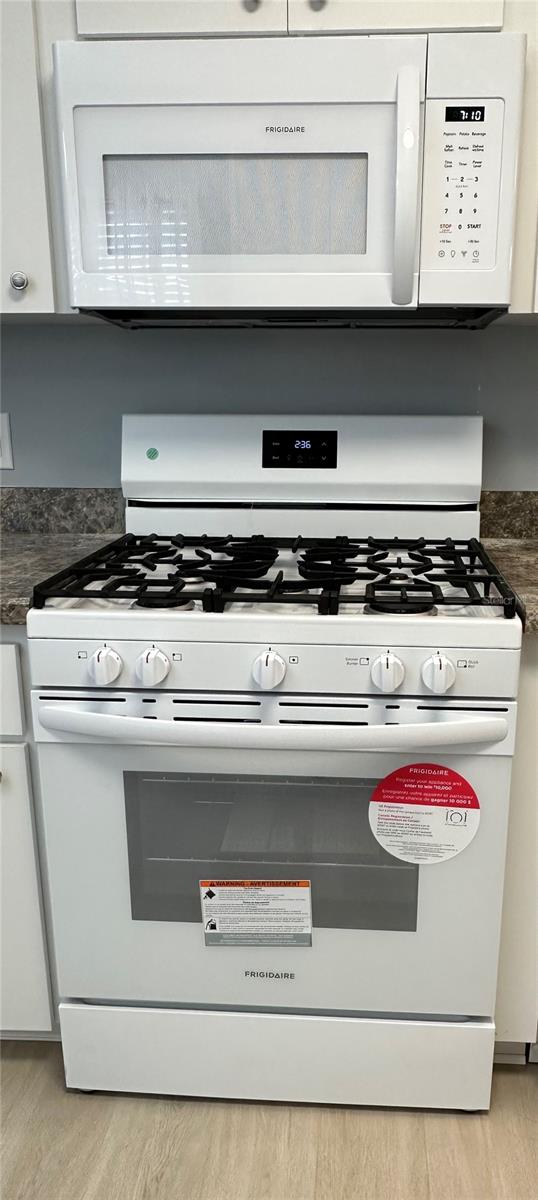 Image 9 of 83 For 9706 92nd Place Road