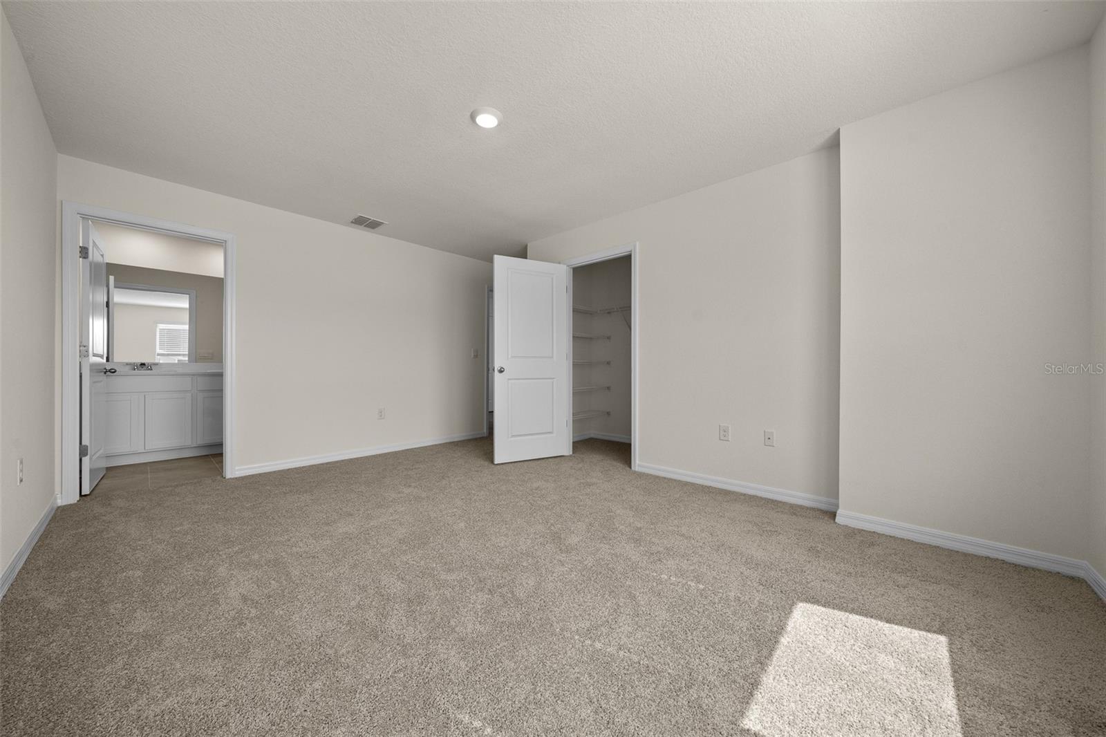 Image 12 of 20 For 6580 81st Loop