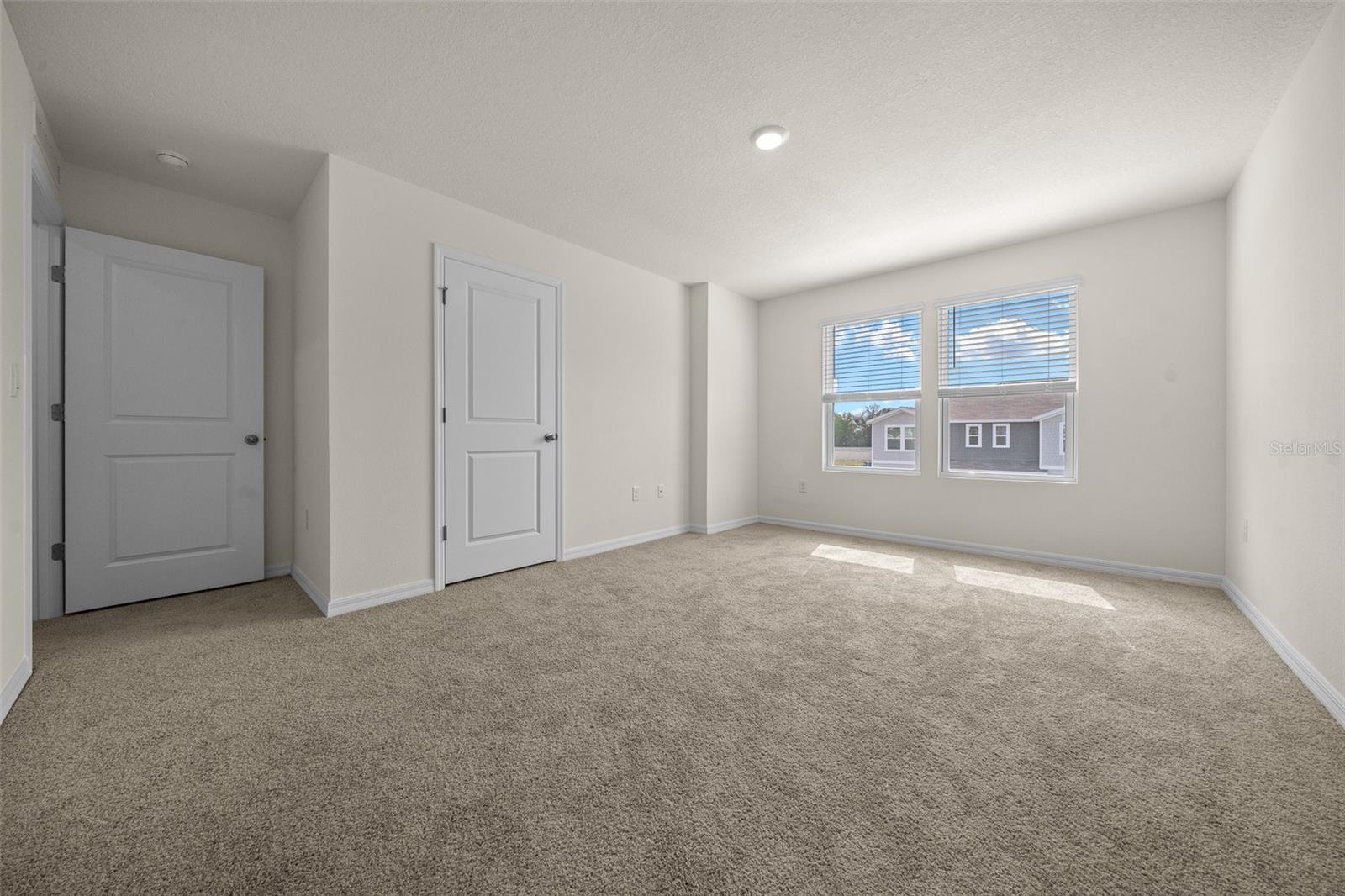 Image 14 of 20 For 6580 81st Loop