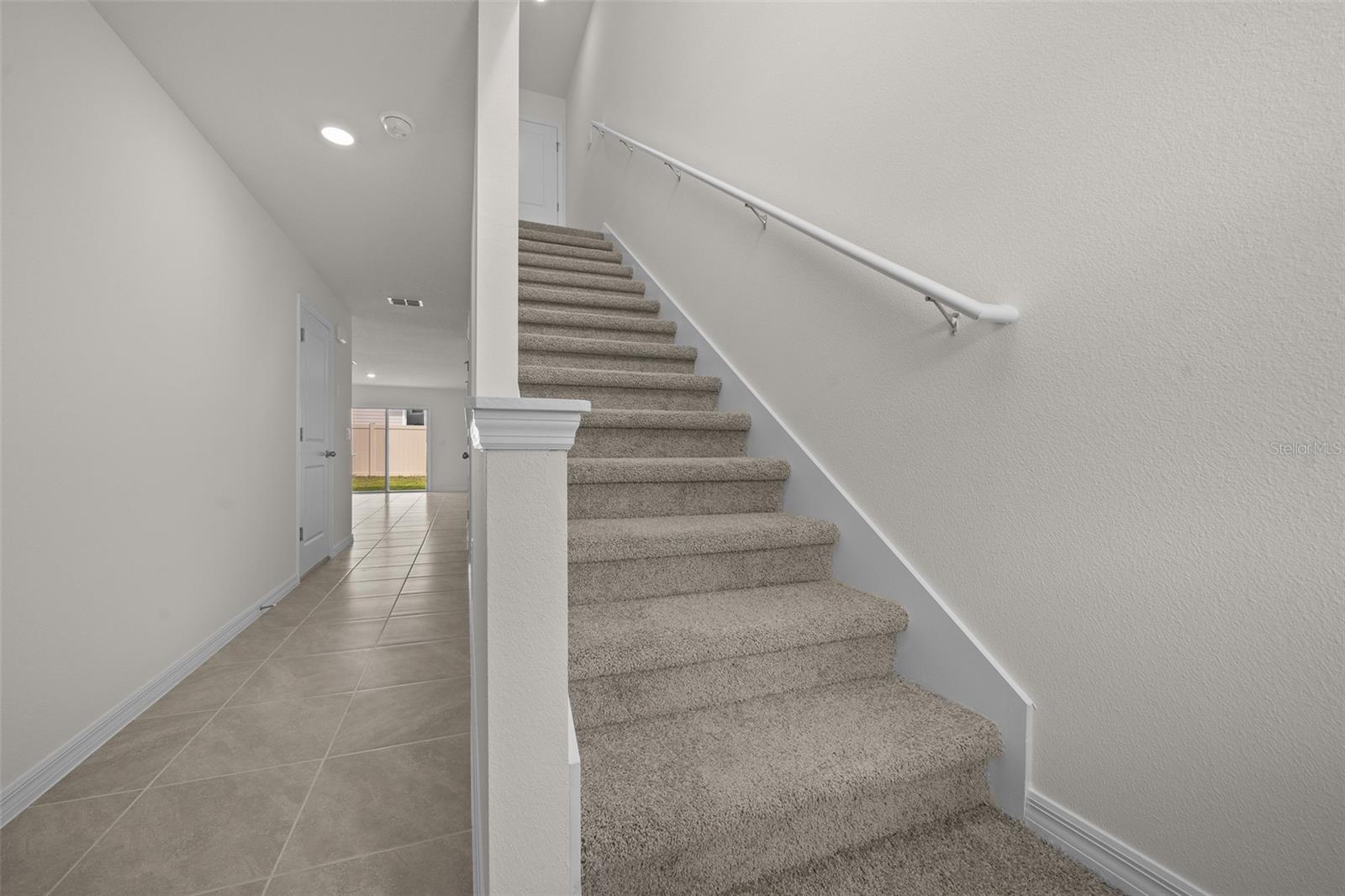 Image 9 of 20 For 6580 81st Loop