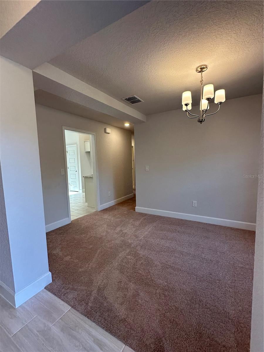 Image 6 of 17 For 180 Willow Road