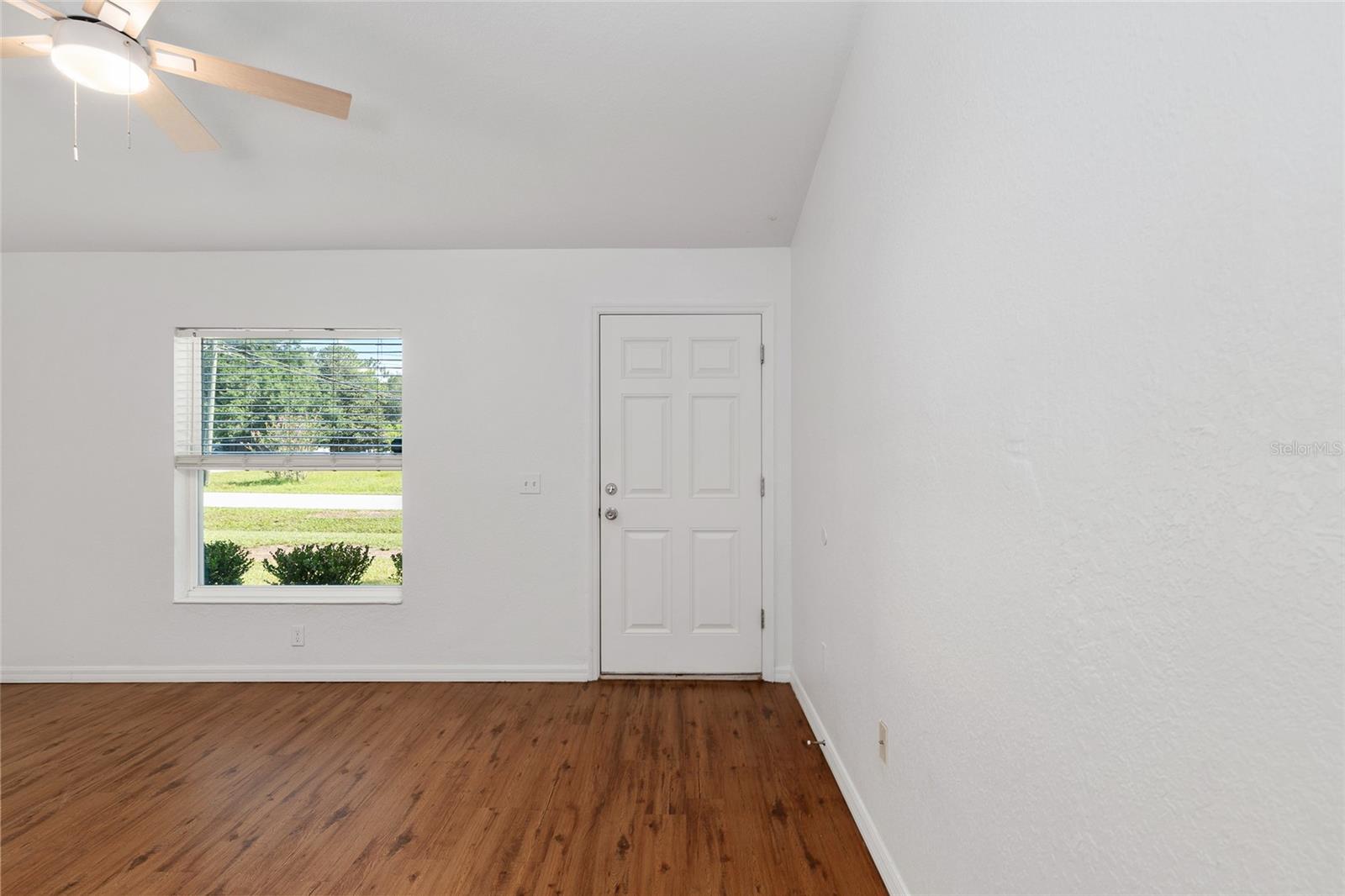 Image 6 of 35 For 5740 61st Street