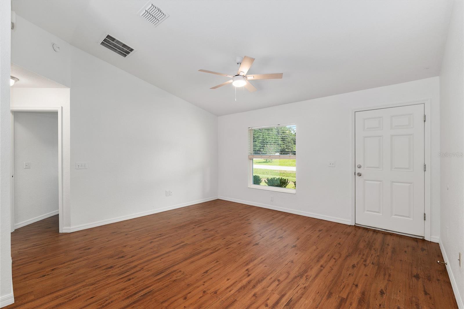 Image 8 of 35 For 5740 61st Street