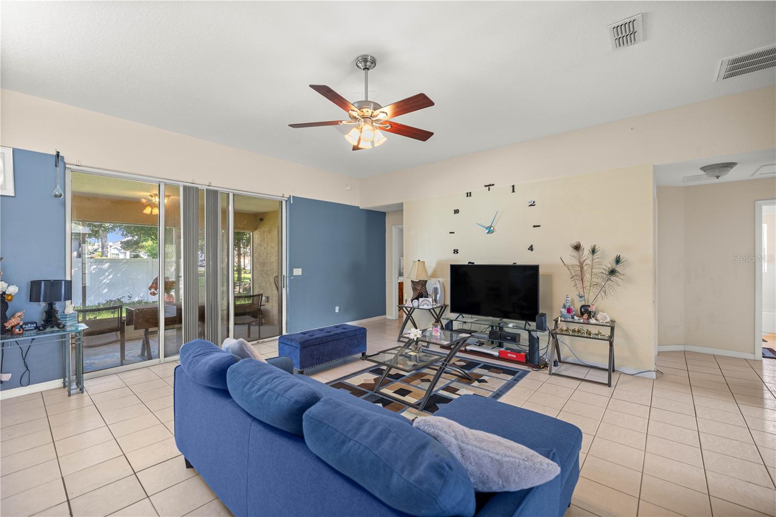 Image 9 of 38 For 4555 6th Circle
