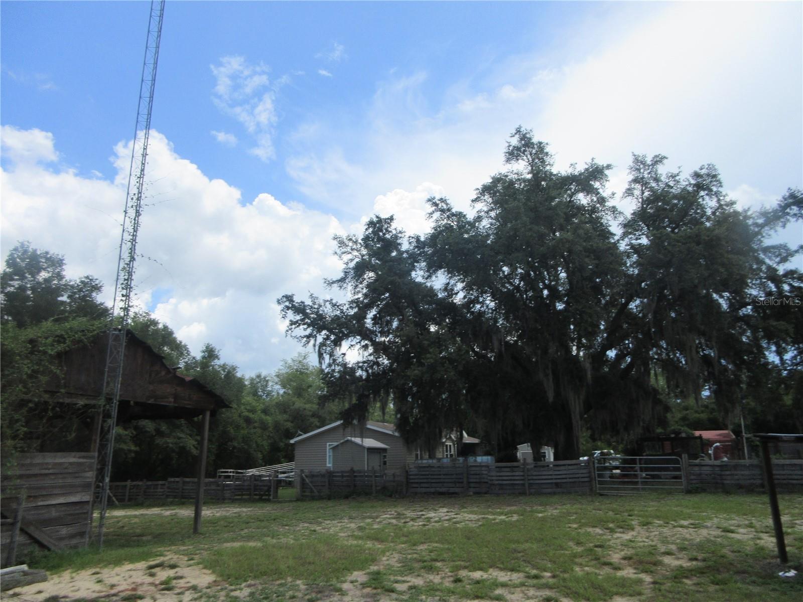 Image 40 of 92 For 18870 62nd Street