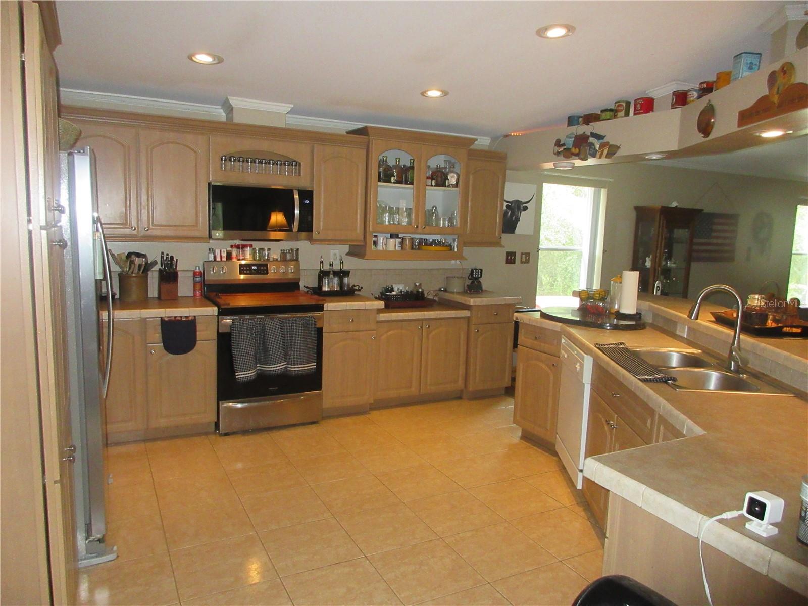 Image 51 of 92 For 18870 62nd Street