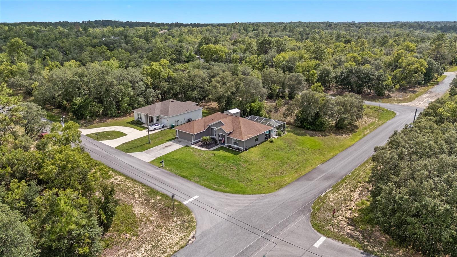 Listing photo id 42 for 6362 Walter Terrace