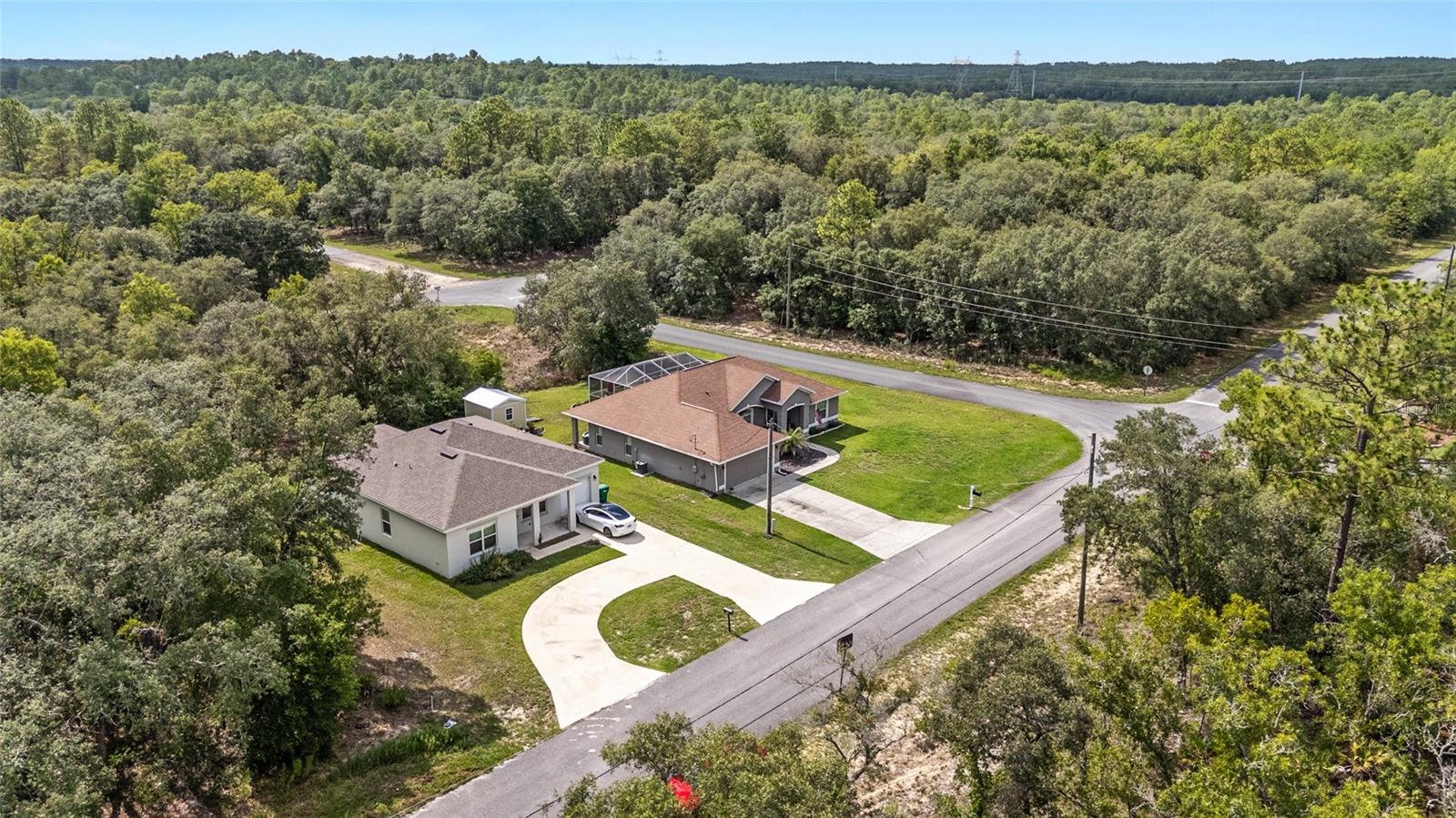 Listing photo id 43 for 6362 Walter Terrace