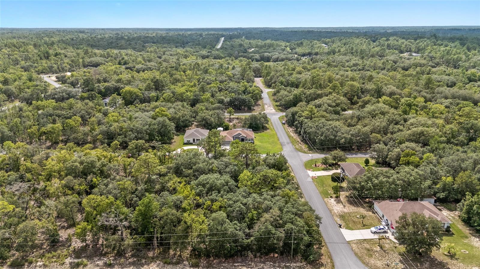 Listing photo id 45 for 6362 Walter Terrace