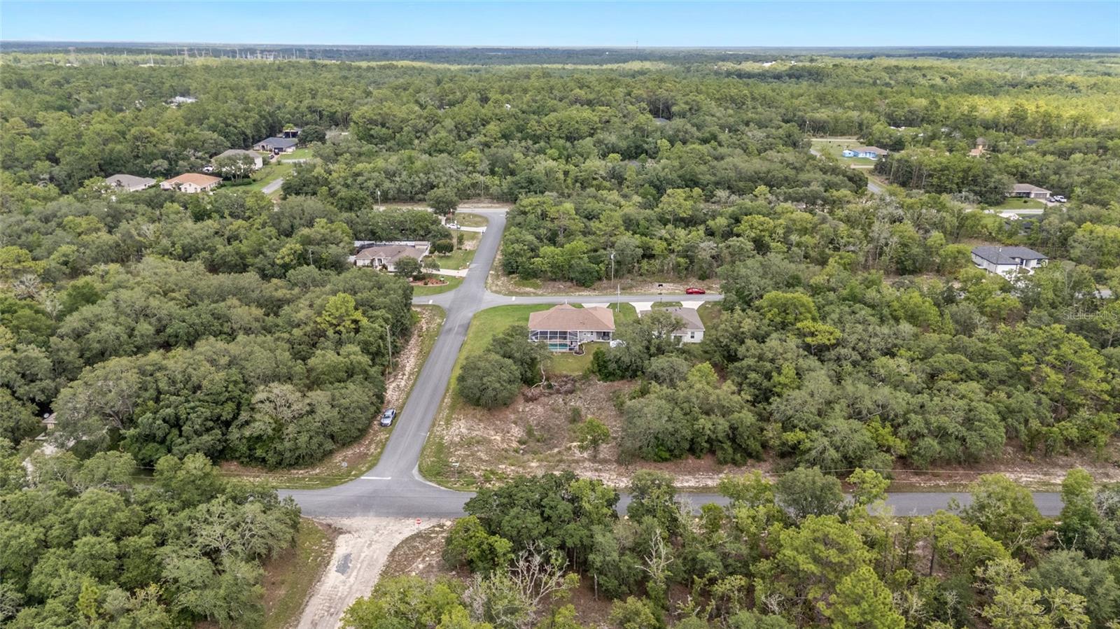 Listing photo id 53 for 6362 Walter Terrace