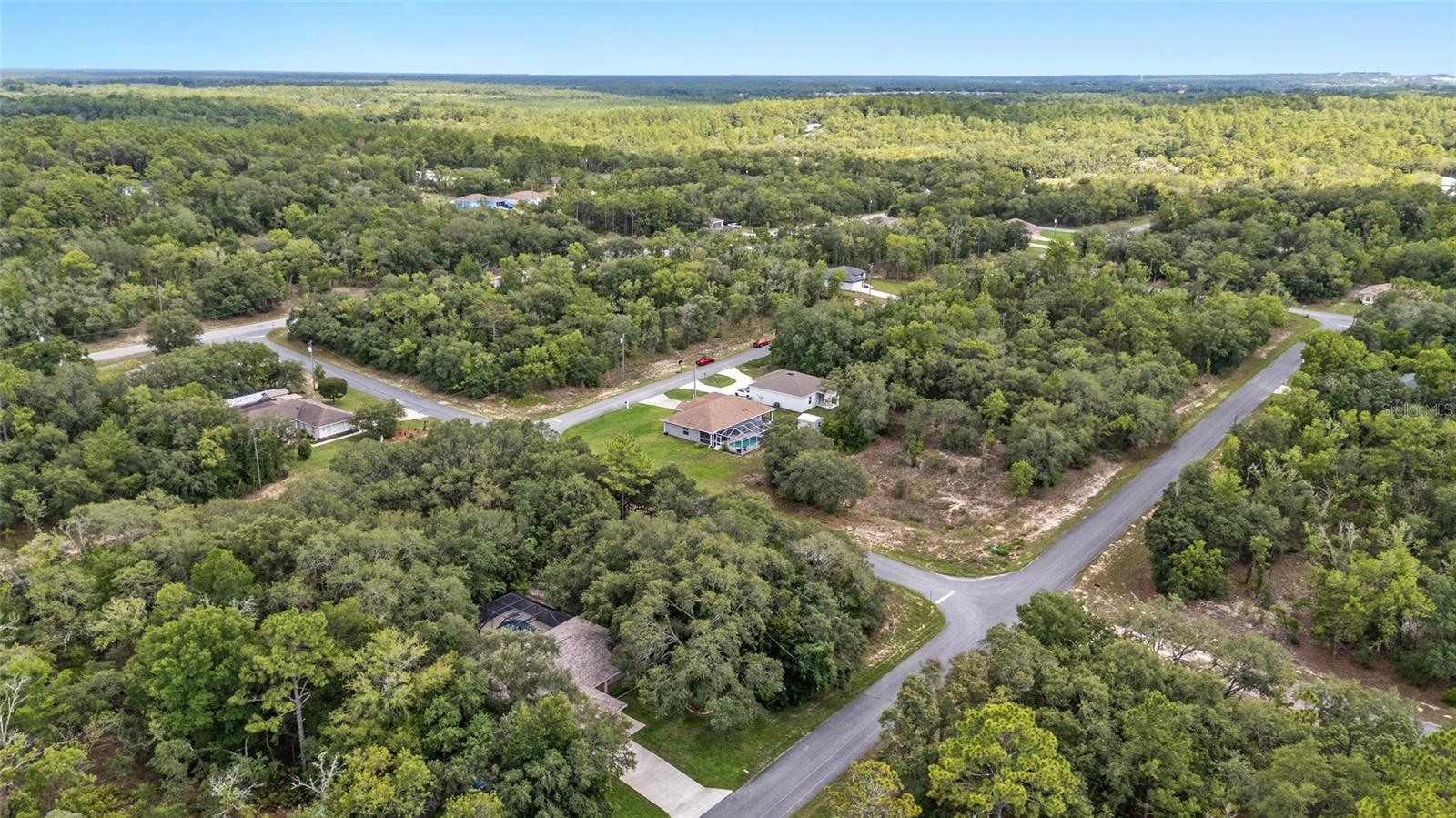 Listing photo id 54 for 6362 Walter Terrace