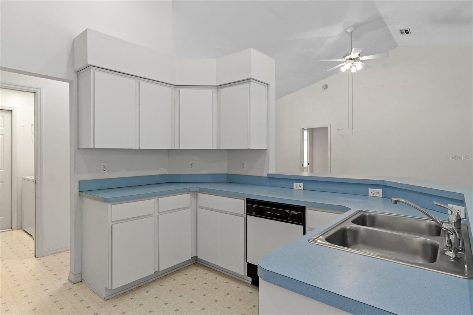Image 14 of 63 For 3150 Chandler Drive