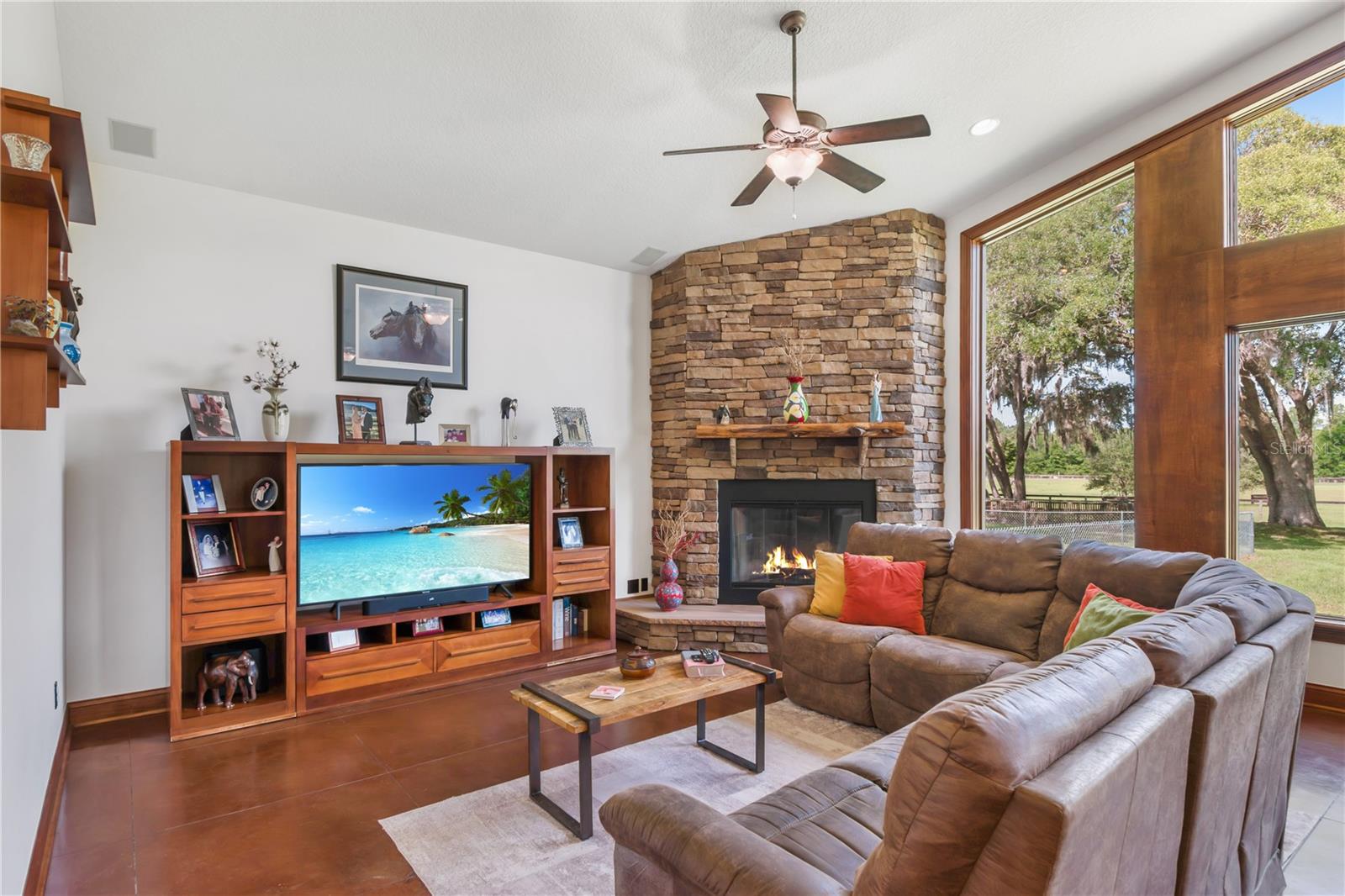 Image 14 of 63 For 6140 145th Avenue Road