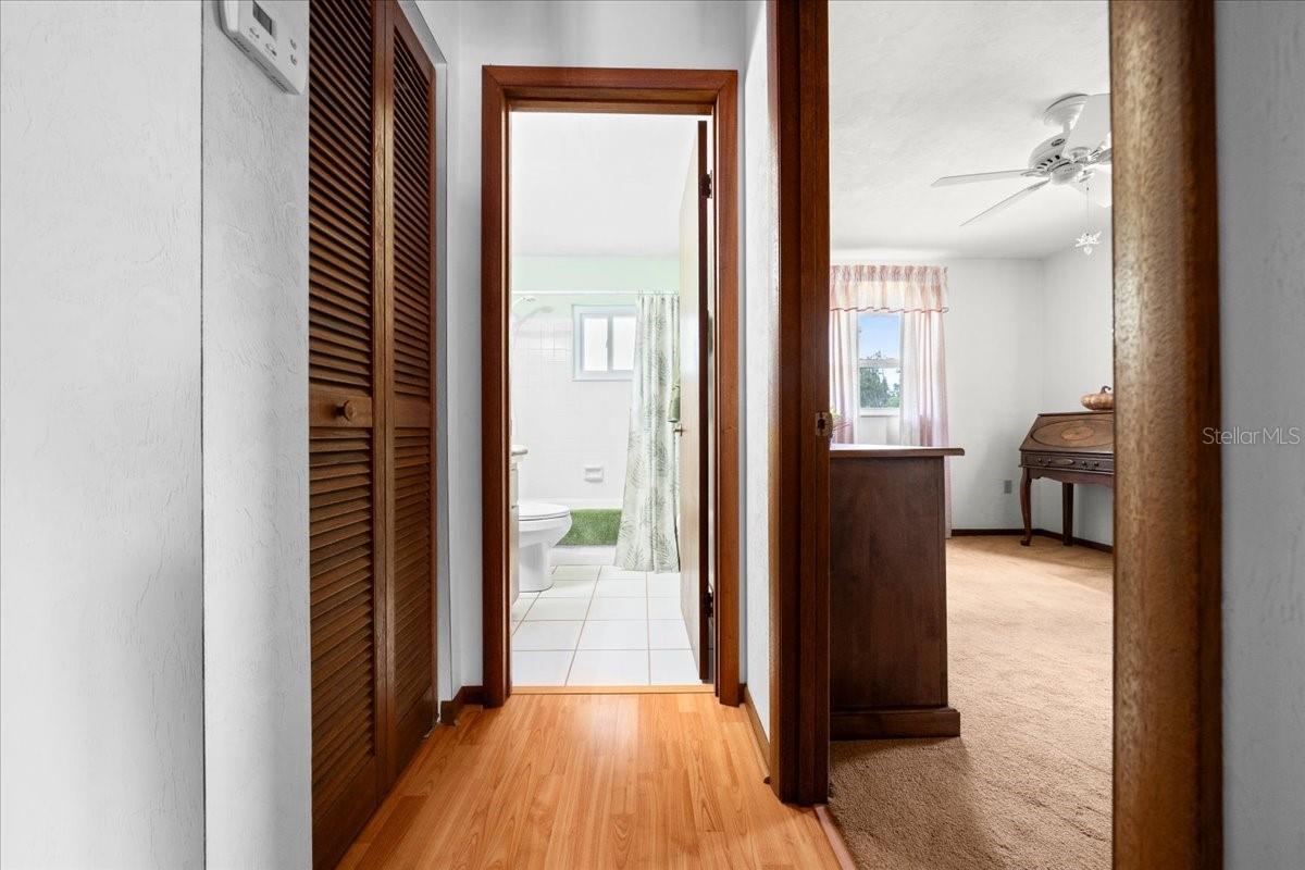 Image 11 of 29 For 5525 22nd Avenue