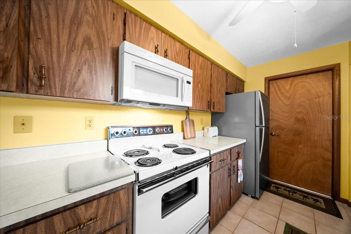 Image 19 of 29 For 5525 22nd Avenue