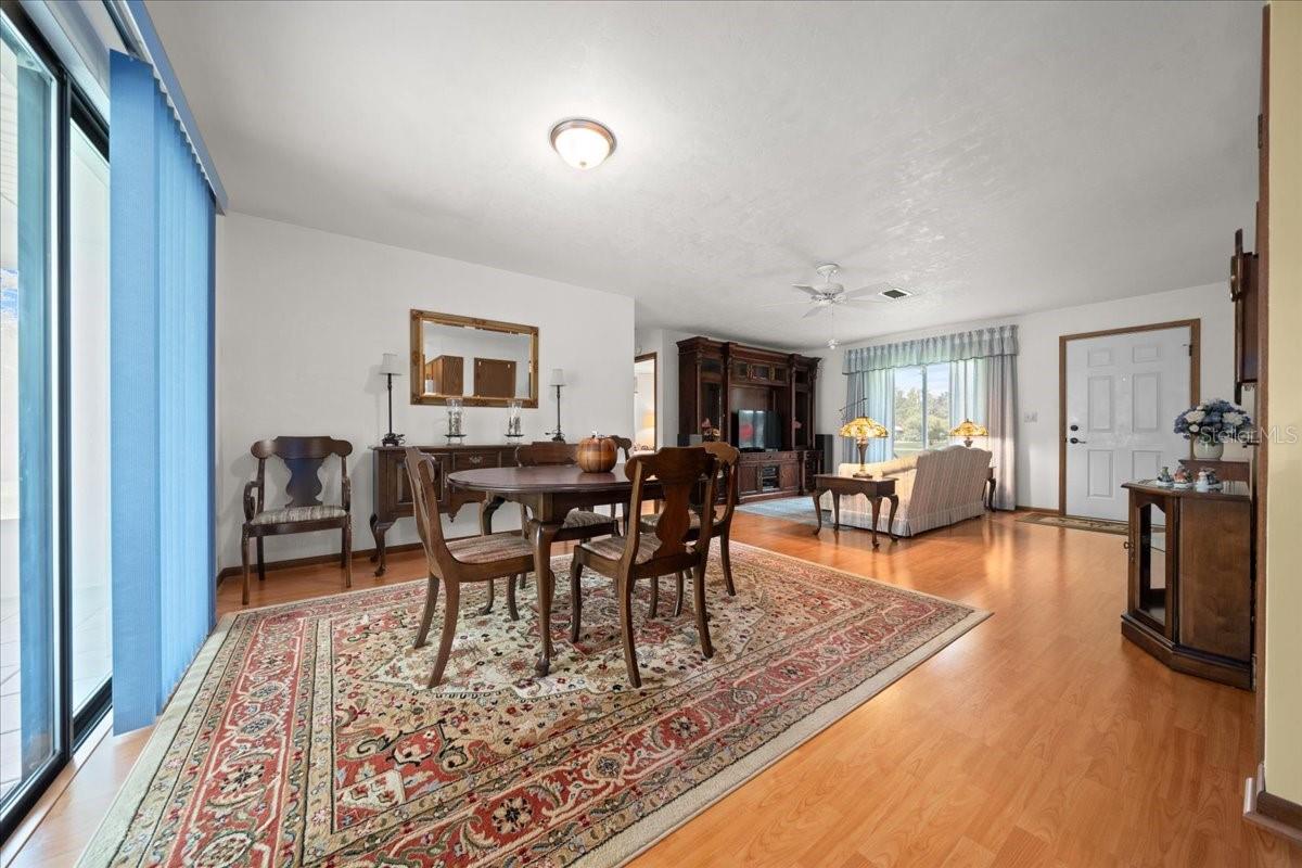 Image 22 of 29 For 5525 22nd Avenue