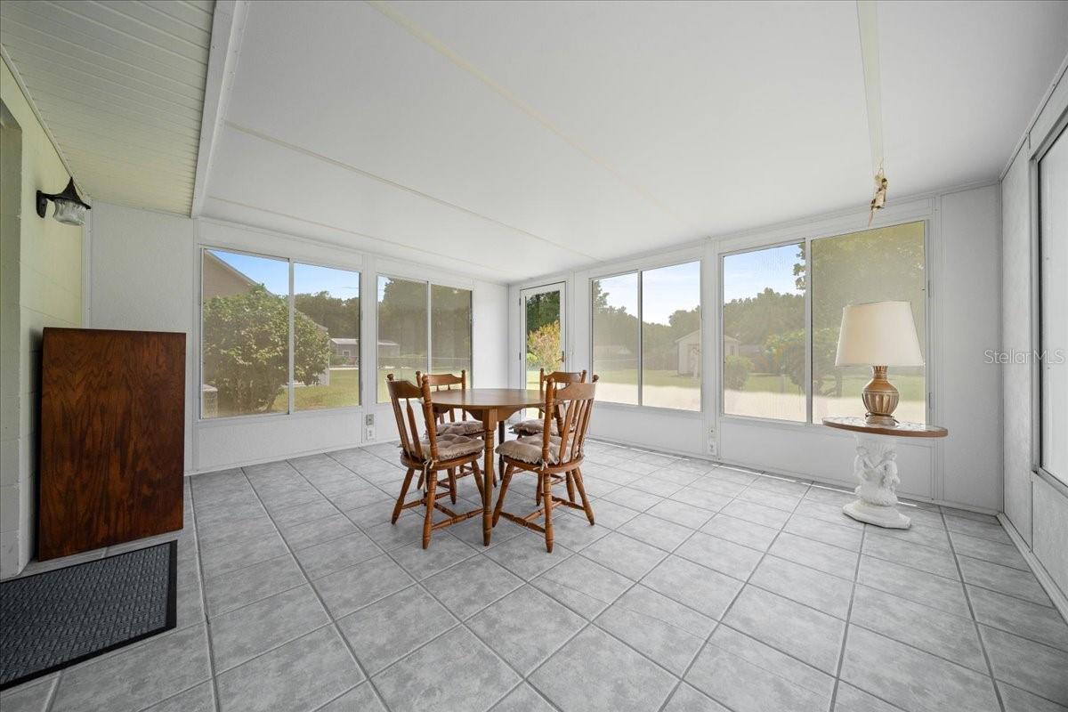 Image 8 of 29 For 5525 22nd Avenue