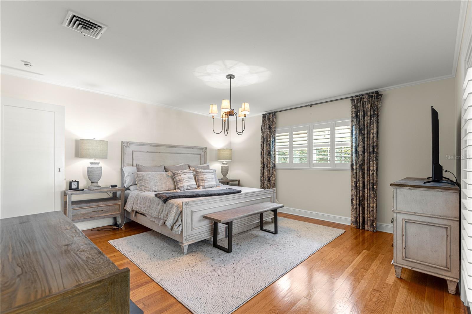 Image 20 of 35 For 1922 13th Street