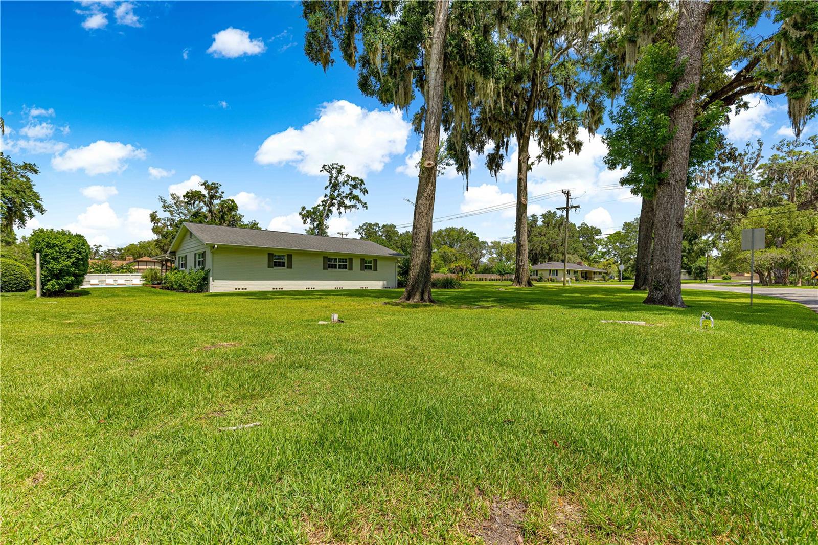 Image 3 of 35 For 1922 13th Street