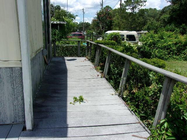 Image 16 of 77 For 18640 22nd Lane