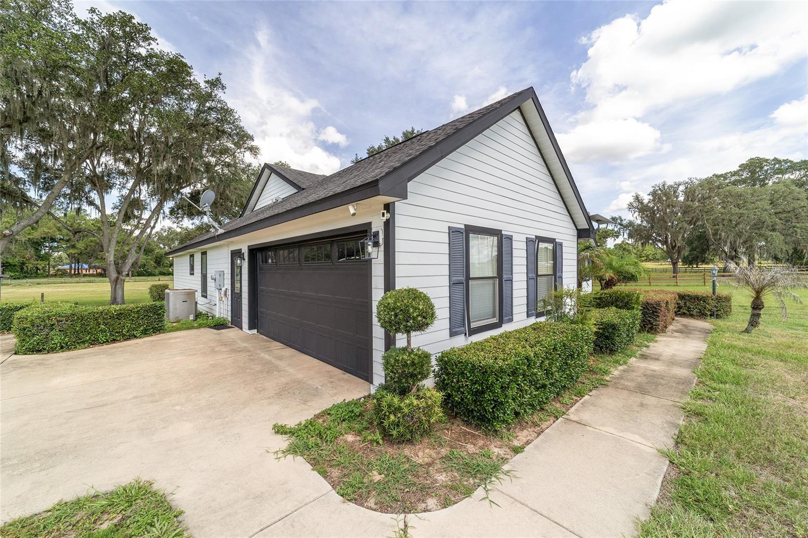 Image 3 of 69 For 10600 32nd Avenue