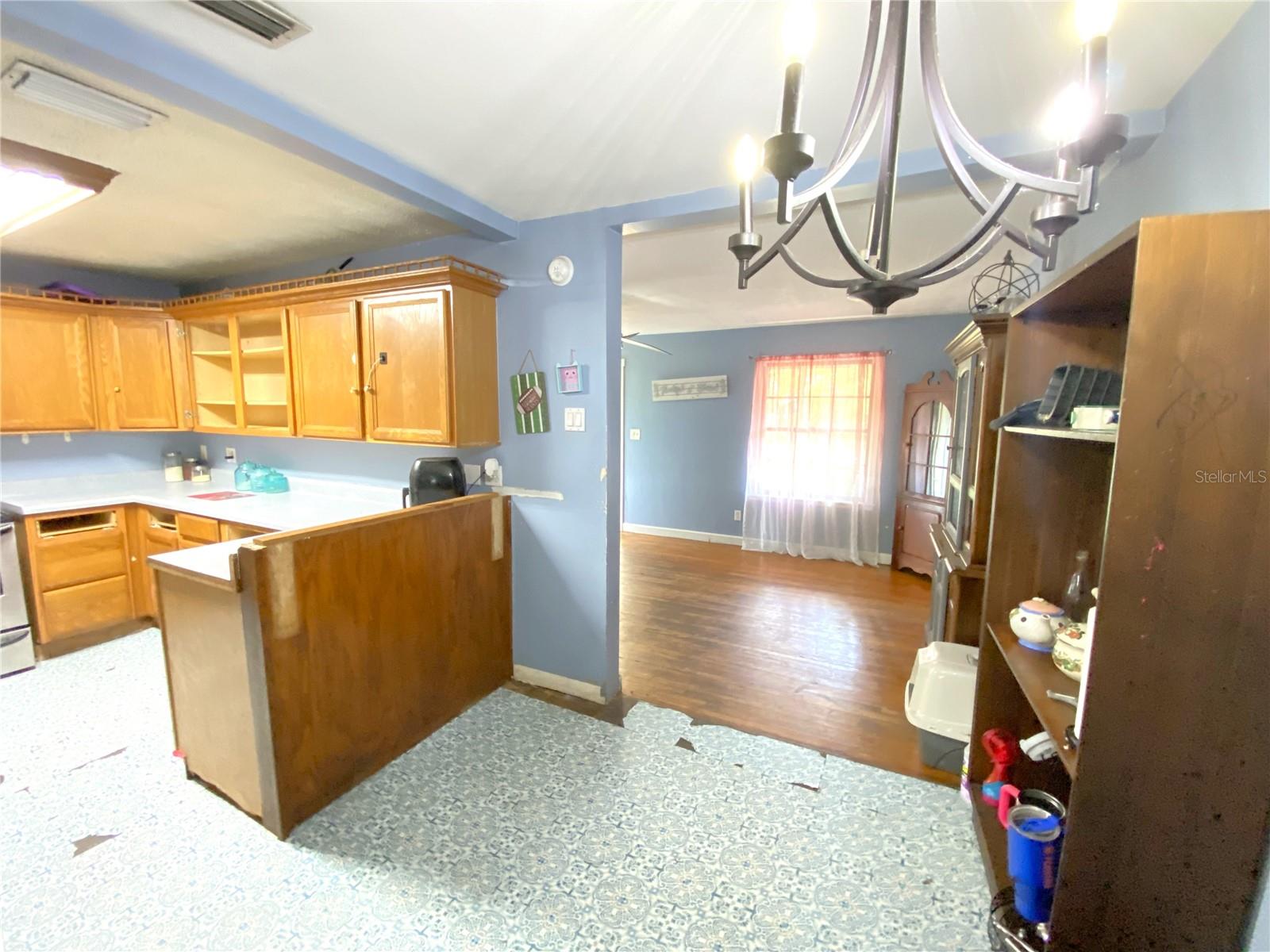 Image 13 of 35 For 171 2nd Street
