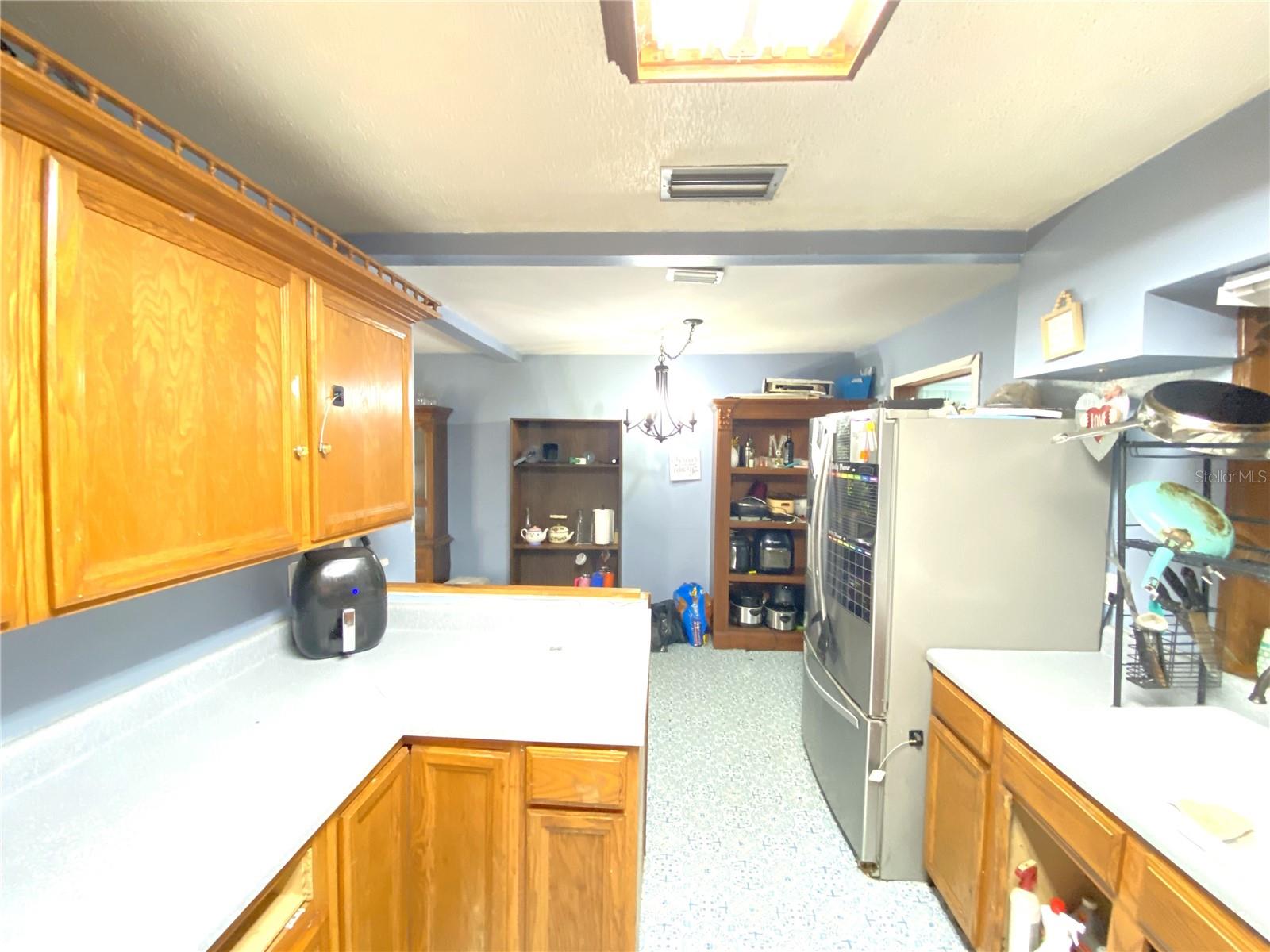 Image 16 of 35 For 171 2nd Street
