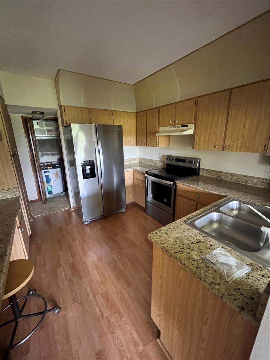 Image 11 of 23 For 3401 Fort King Street 206