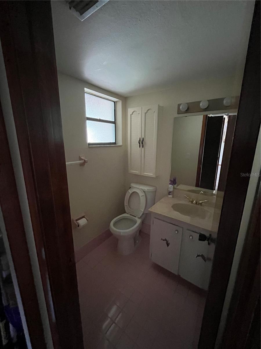 Image 14 of 23 For 3401 Fort King Street 206