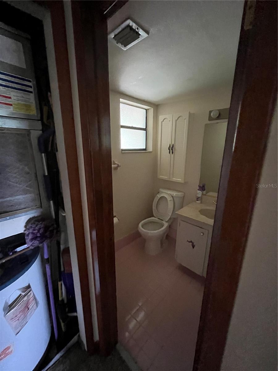 Image 15 of 23 For 3401 Fort King Street 206