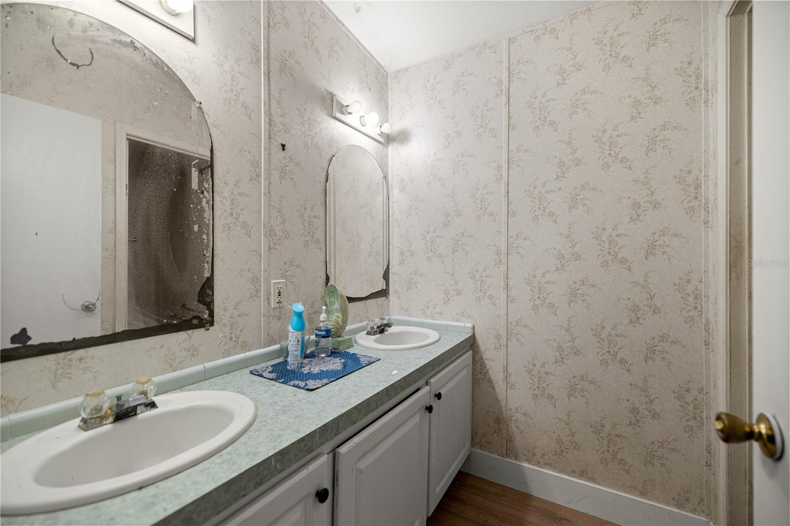 Image 15 of 19 For 12290 168th Place
