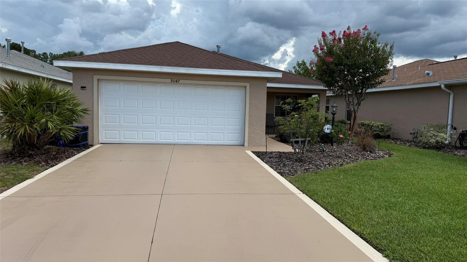 Image 4 of 22 For 9047 102nd Circle