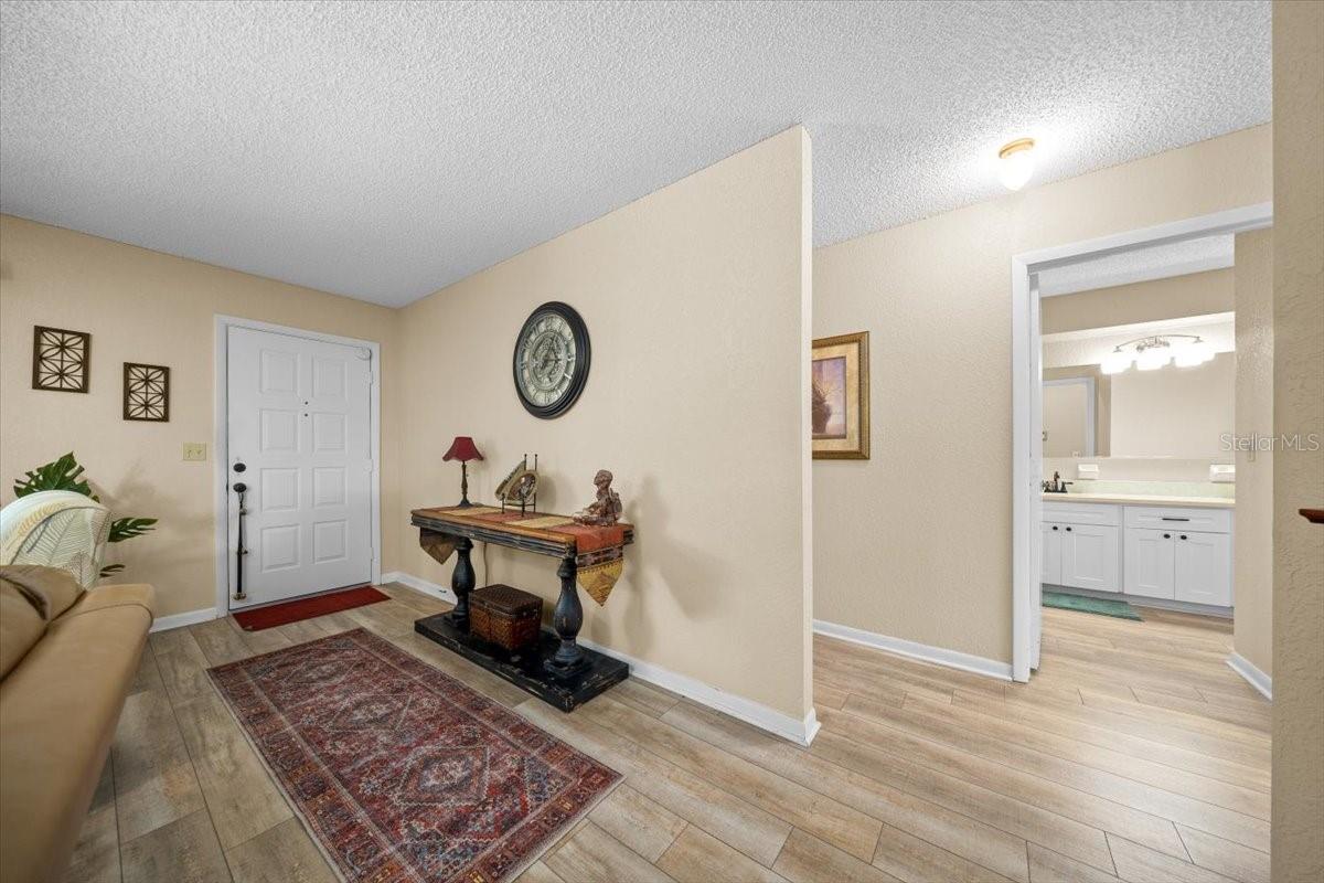 Image 8 of 43 For 8461 109th Street