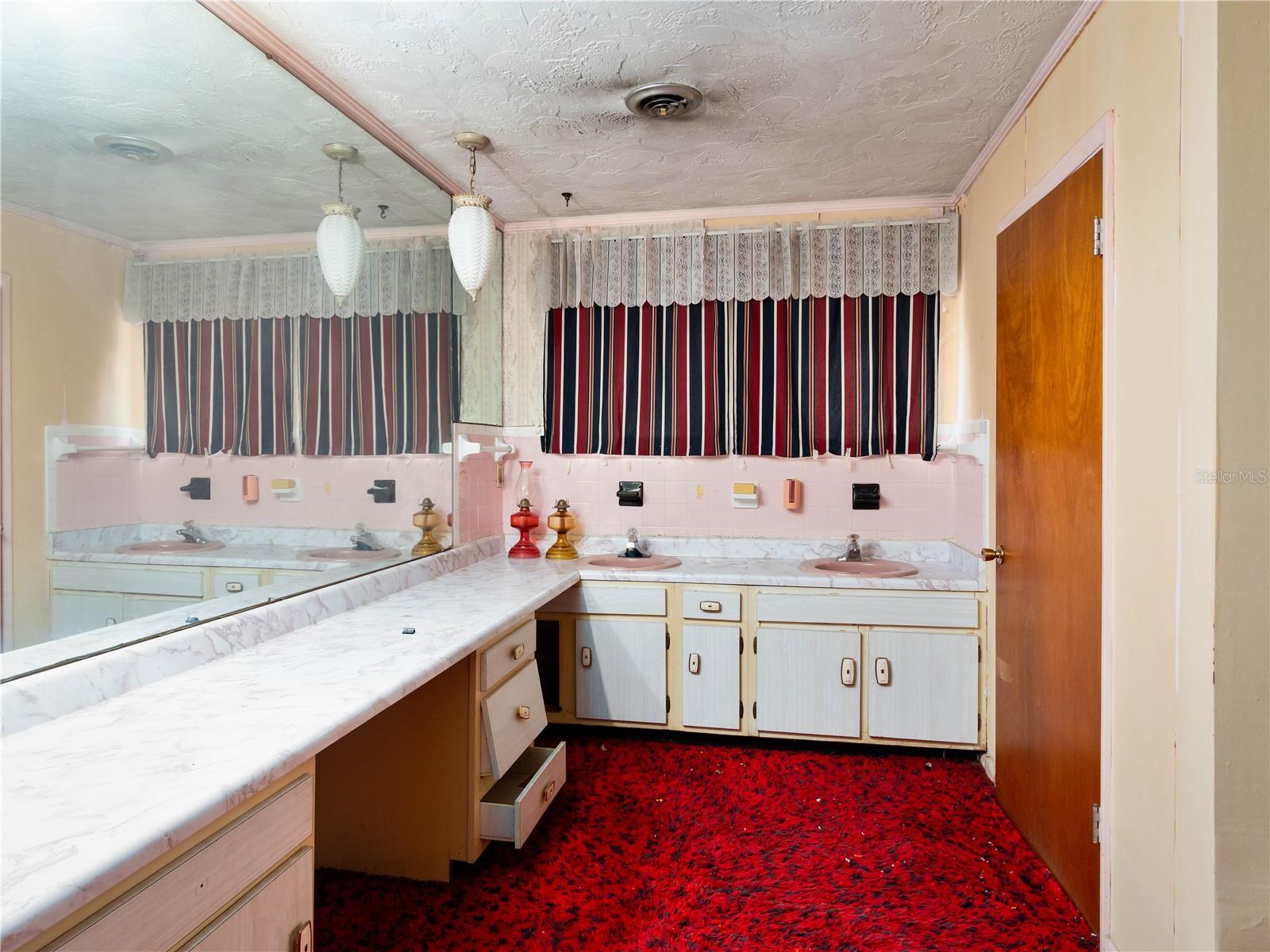 Image 15 of 26 For 530 23rd Avenue