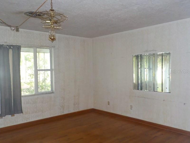 Image 7 of 23 For 4601 22nd Avenue
