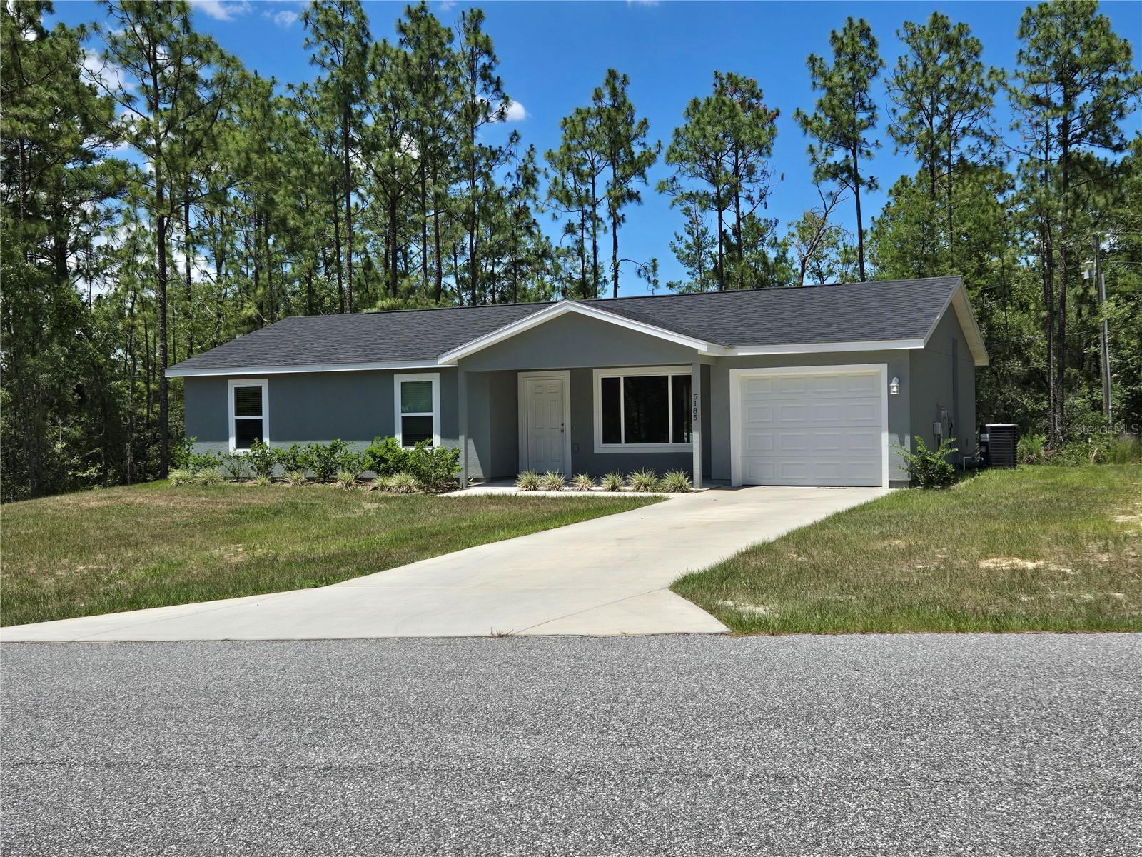 Image 3 of 26 For 5185 158th Place