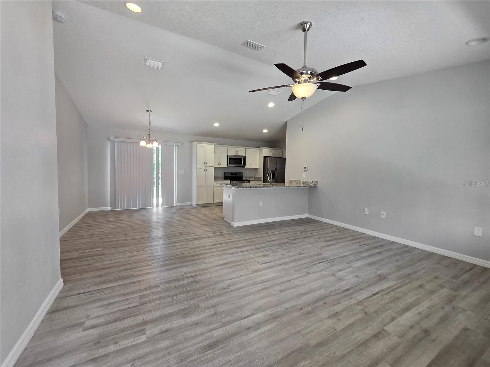 Image 7 of 26 For 5185 158th Place