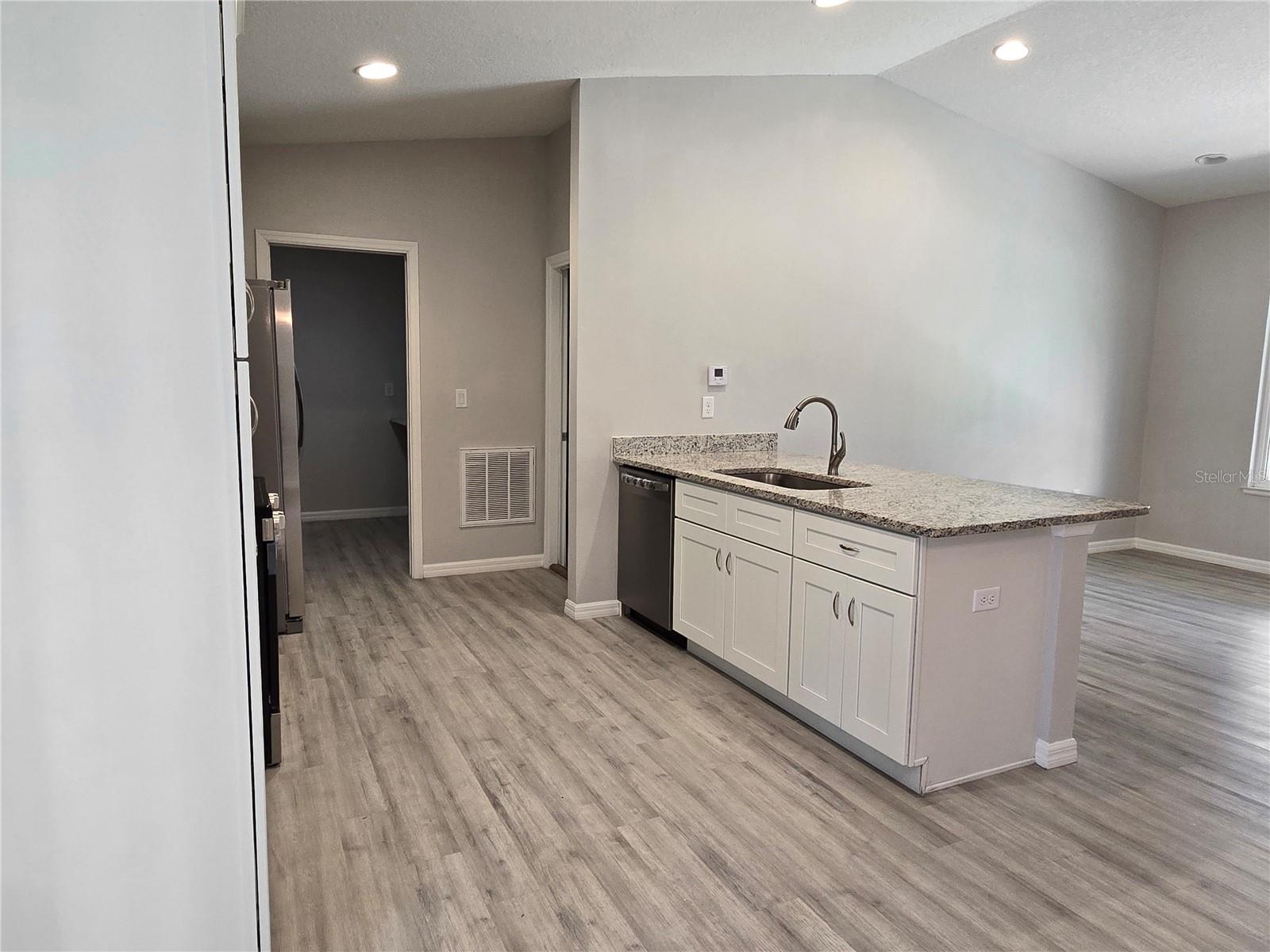 Image 9 of 26 For 5185 158th Place