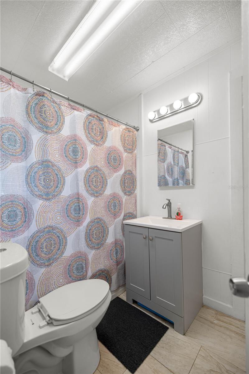 Image 21 of 28 For 1330 55th Street