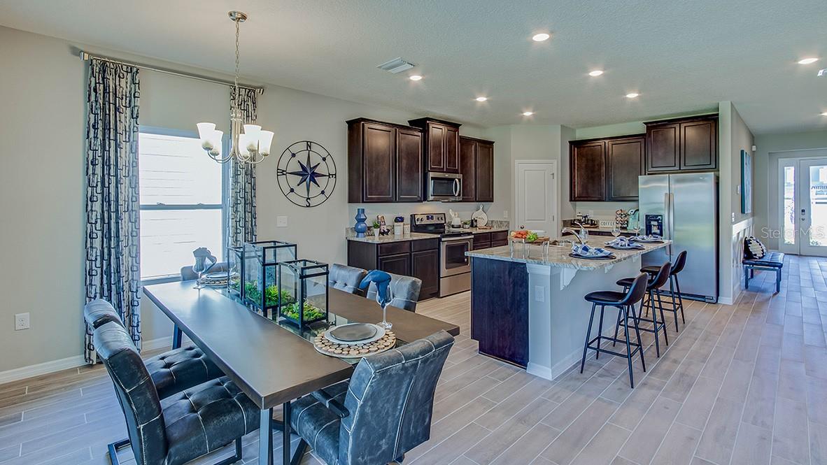 Image 6 of 16 For 17927 173rd Road