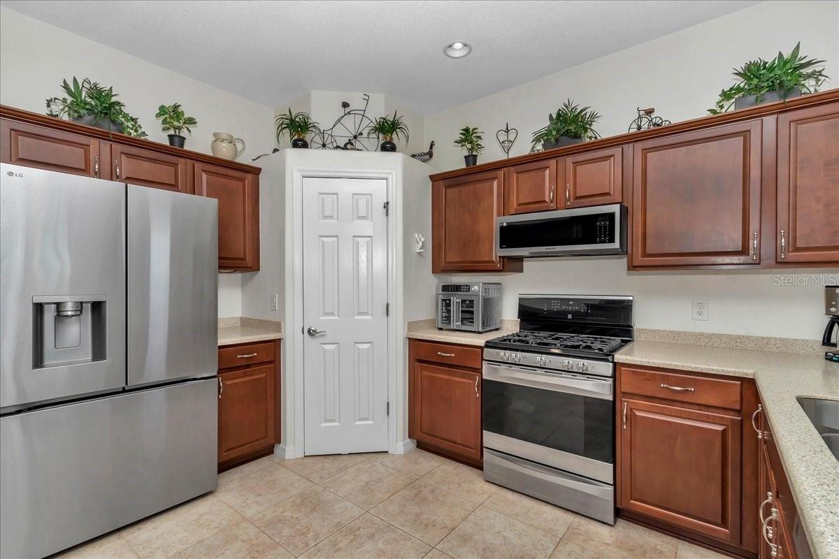 Image 20 of 73 For 1443 161st Street