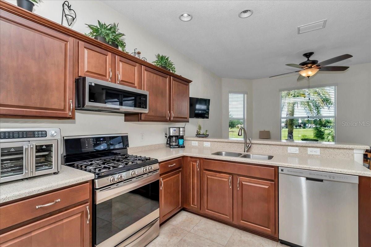 Image 21 of 73 For 1443 161st Street