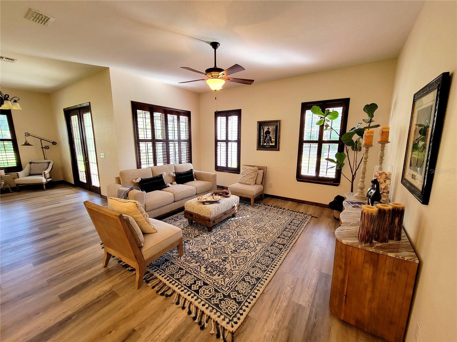 Image 3 of 47 For 3803 6th Avenue