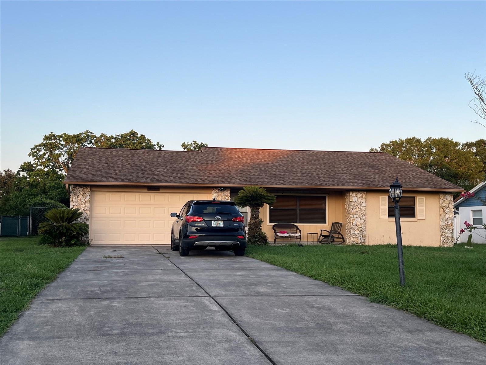 Image 2 of 46 For 10885 74th Court
